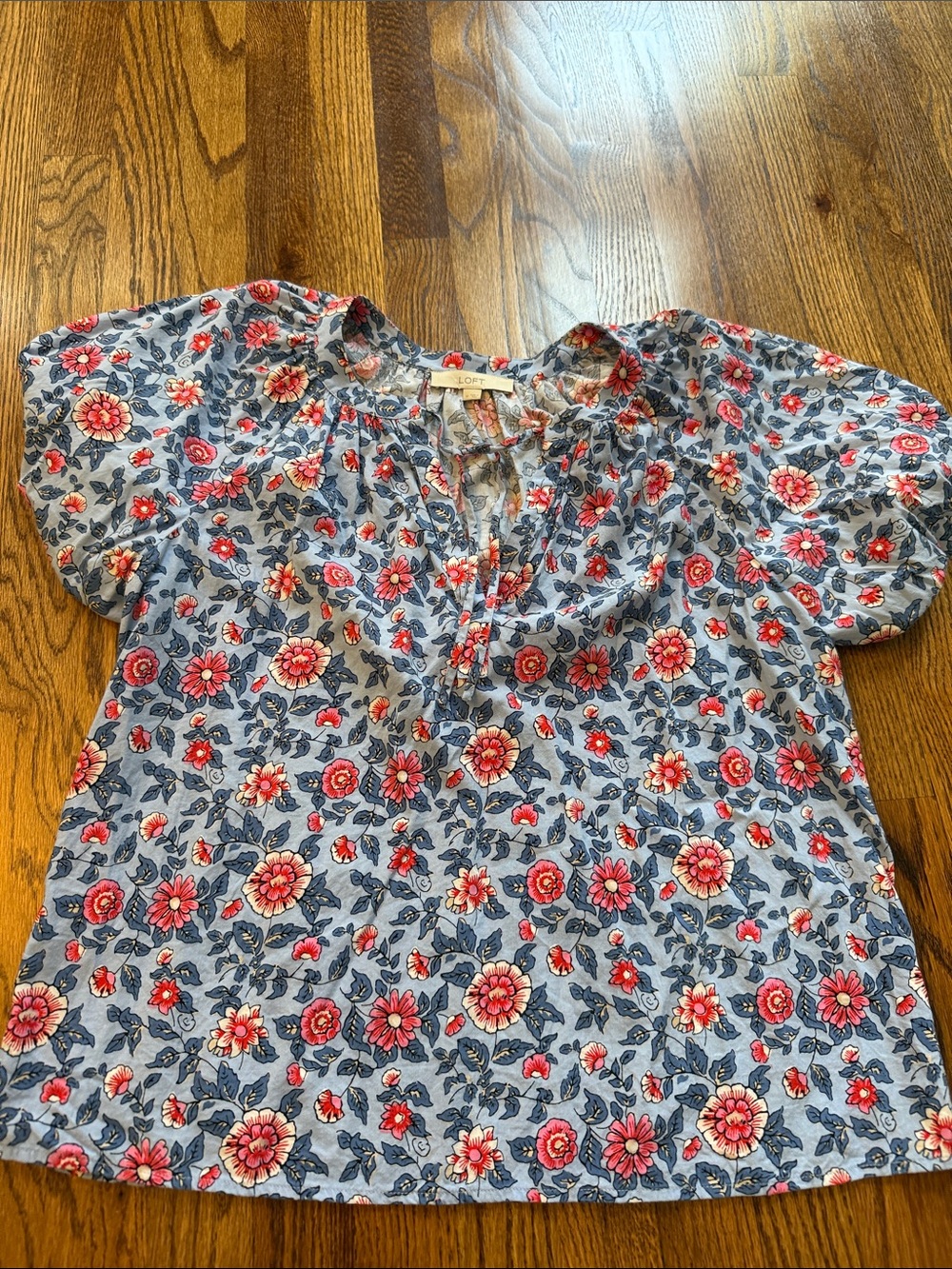 Ann Taylor Loft Blue Floral Short Sleeve Peasant Top with Pink & White Flowers